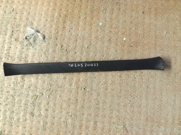 Накладки на порог SUBARU FORESTER SHJ Перед Лев (Контрактный) 1020570023