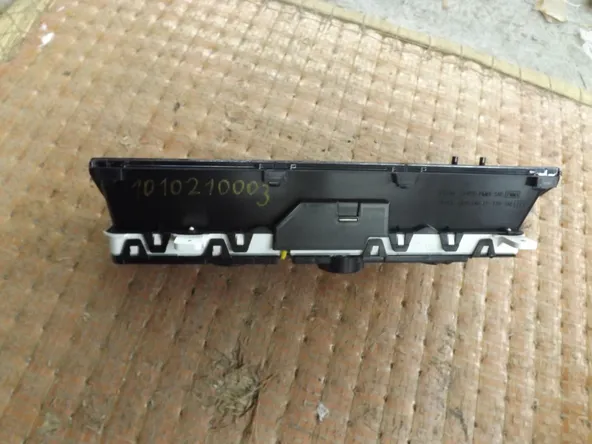 Панель приборов NISSAN TEANA J31 (Контрактный) 1010210003