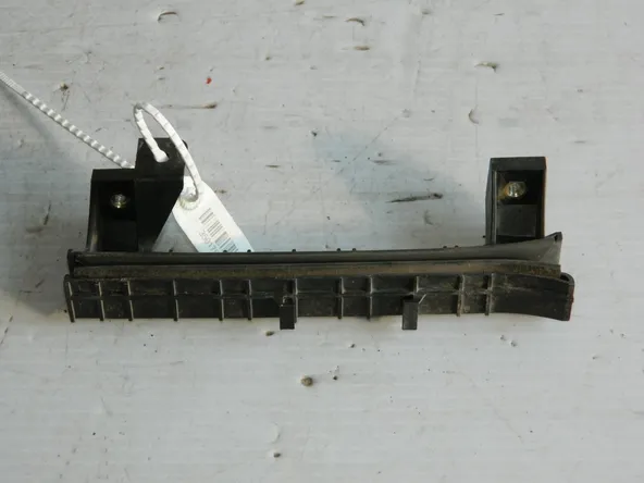 Направляющая стекла FIAT PANDA (Б/У) 35017938