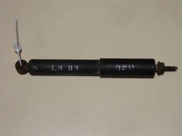 Амортизатор TOYOTA HIACE LH119 Перед (Контрактный) 45976987