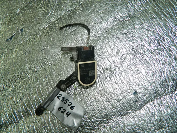 Датчик высоты дорожного просвета BMW 5-Series F10 (Контрактный) 23576624