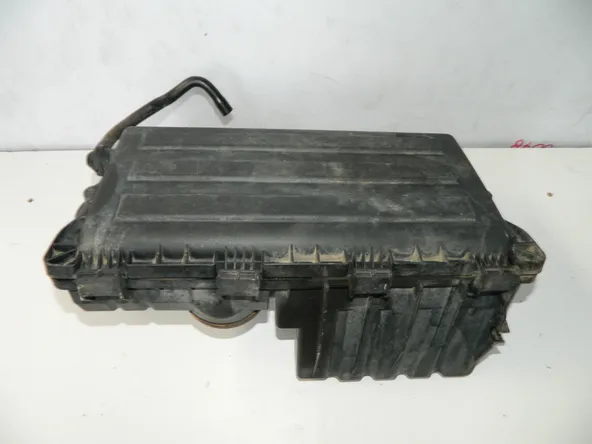 Корпус воздушного фильтра Volkswagen Polo MK5 CFN (Б/У)