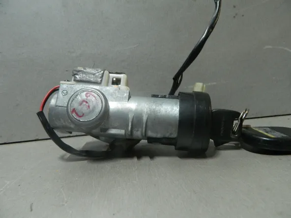 Замок зажигания SUBARU IMPREZA GG2 (Контрактный) 81532264