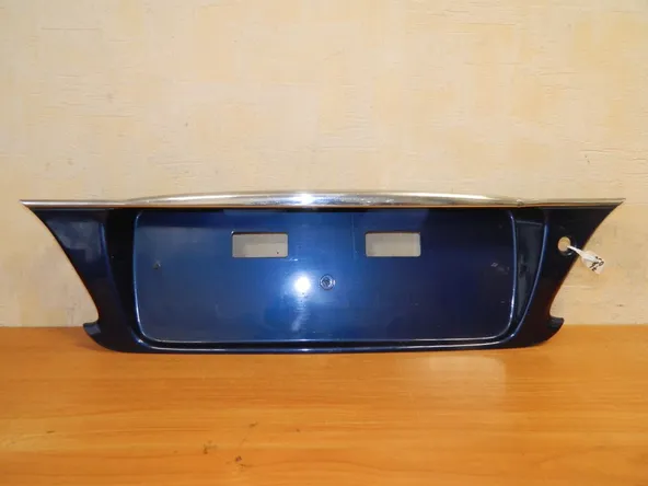 Накладка крышки багажника NISSAN MAXIMA A33 (Б/У) 76050 848103Y100