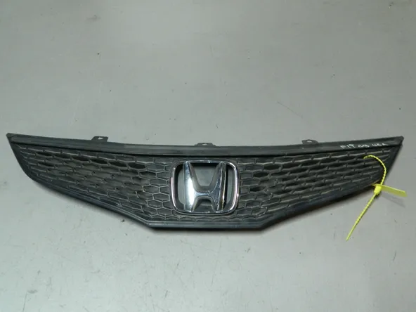Решетка радиатора HONDA FIT GE6 (Контрактный) 79773048