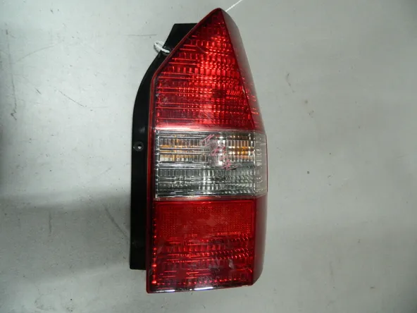 Фонарь MITSUBISHI CHARIOT N84W Зад Прав (Контрактный) 68000908