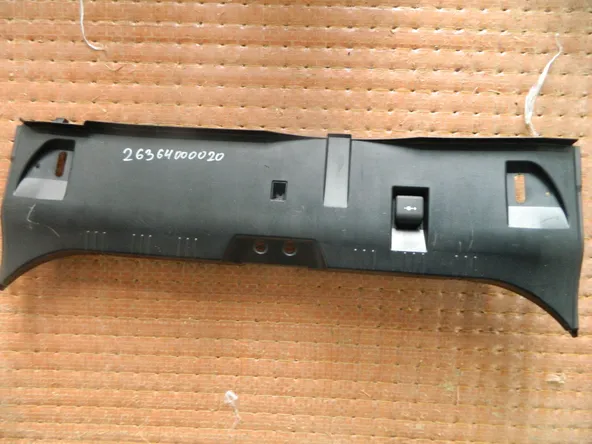 Накладка на торпедо BMW 5-SERIES E60 (Контрактный) 26364000020