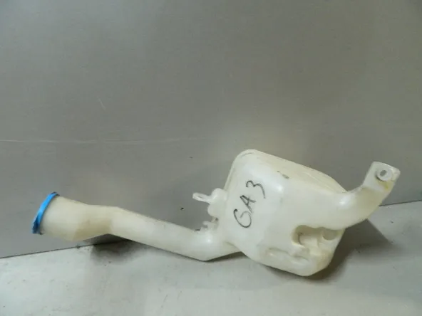 Бачок омывателя HONDA LOGO GA3 (Контрактный) 79591917