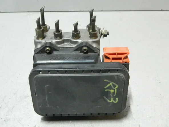 Блок ABS HONDA STEPWGN RF3 (Контрактный) 81532785