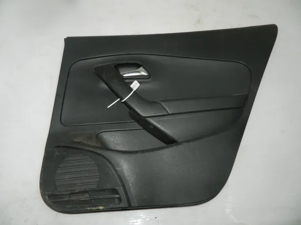 Обшивка двери Volkswagen Polo MK5 CFN Зад. Прав (Б/У)