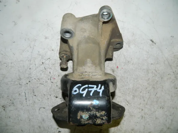 Пoдушка двигателя MITSUBISHI PAJERO V63W 6G72 Лев (Контрактный)