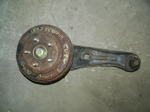 Ступица MITSUBISHI OUTLANDER CU2W Зад Лев (Контрактный) 79586427