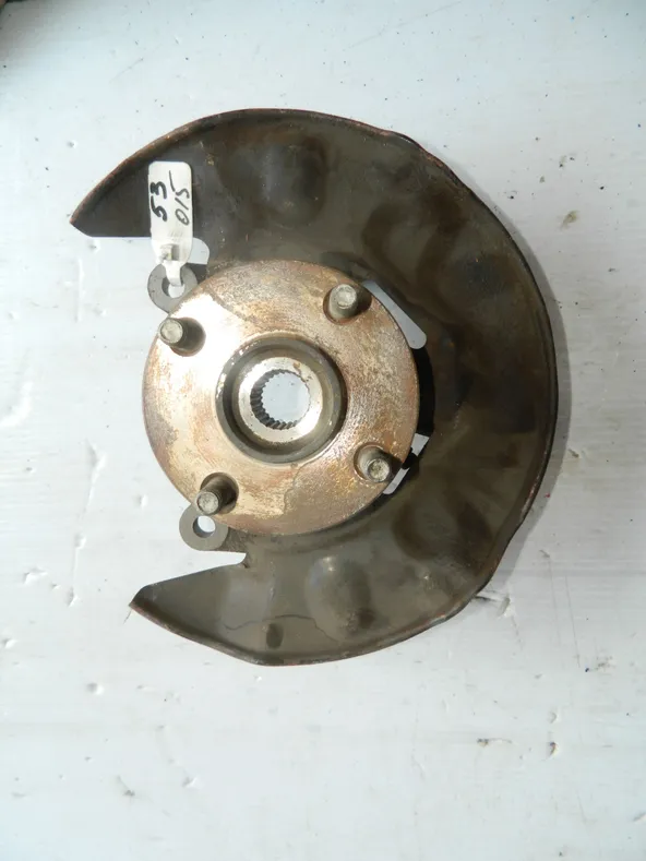 Ступица TOYOTA COROLLA FIELDER NZE120 Перед Прав (Контрактный) 53015