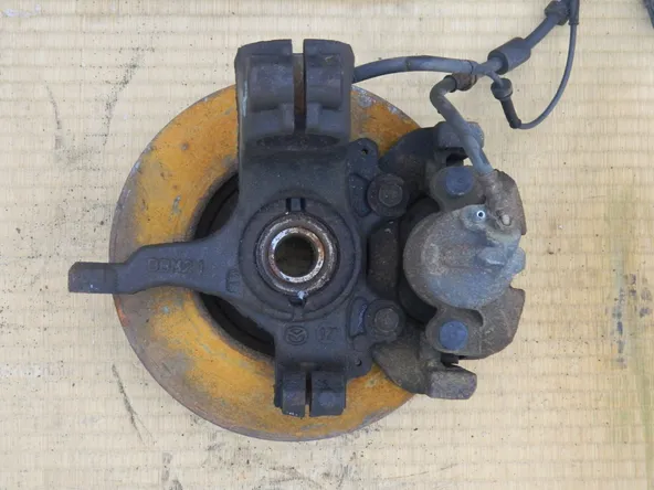 Ступица MAZDA MAZDA 3 BL Перед Лев (Контрактный) 25293195