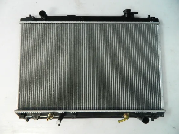 Радиатор охлаждения PANDAPARTS TOY03SXU10 TOYOTA CAMRY, HARRIER, KLUGER