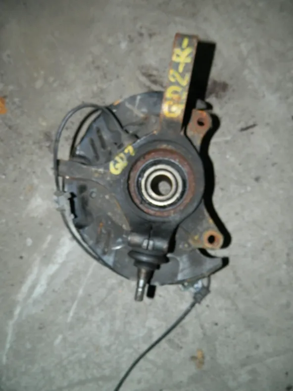 Ступица SUBARU IMPREZA GG2 Перед Прав (Контрактный) 79586567