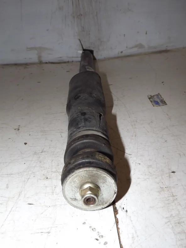 Амортизатор подвески HONDA STEPWGN RG1 Задн (Контрактный) 35023172