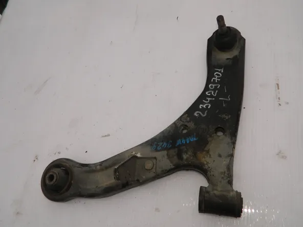 Рычаг подвески SUZUKI GRAND VITARA TDA4W Перед Лев (Контрактный) 23429701