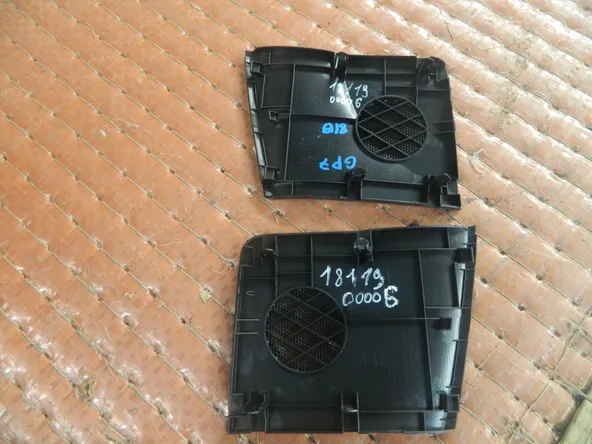Накладка динамика SUBARU XV GP7 Перед Пара (Контрактый) 1811900006