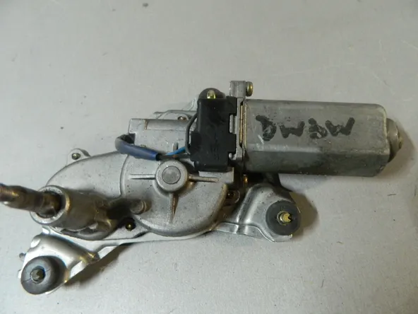 Мотор заднего дворника MAZDA DEMIO DW3W (Контрактный) 81528715