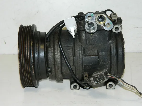 Компрессор кондиционера TOYOTA AVENSIS 2CTE (Контрактный) 45990805