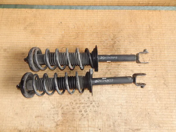 Стойка подвески BMW 5-SERIES F10 Перед (пара) (Контрактный) 20474807