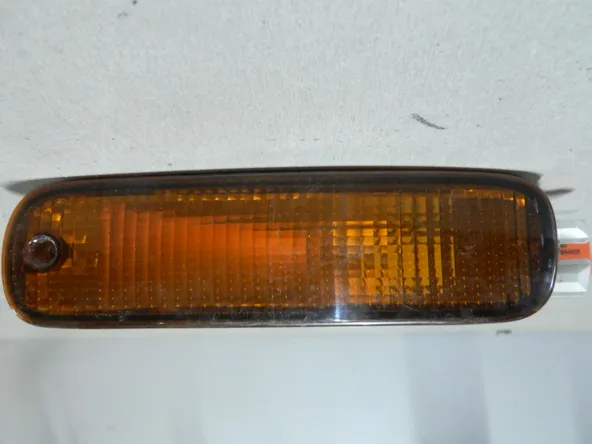 Габарит NISSAN BLUEBIRD EU14 Перед Лев 3387 (Контрактный) 72367061