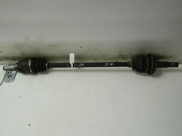 Привод NISSAN AVENIR W11 QR20DE Зад Лев (Контрактный) 35015635 39600WD710