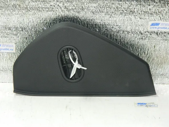 Накладка на торпедо HYUNDAI EQUUS VI G6DA 2013-2015 Лев (Б/У) 35021111