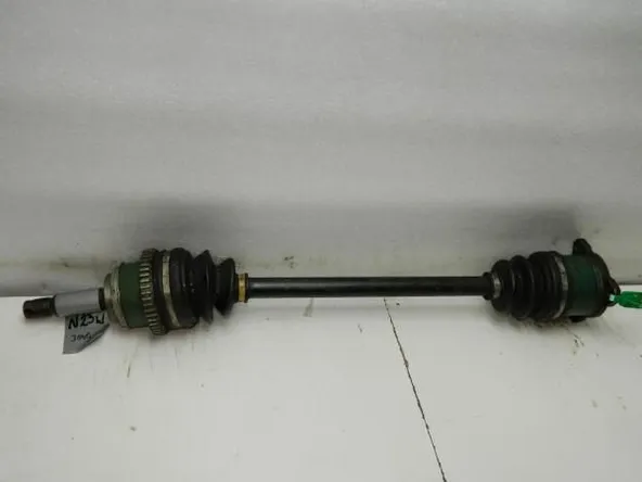 Привод MITSUBISHI CHARIOT GRANDIS N43W 4G63 Зад Лев (Контрактный) D9996259