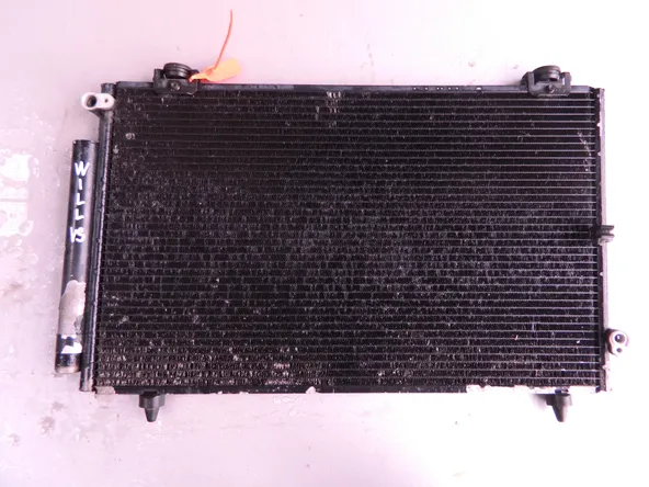 Радиатор кондиционера TOYOTA WILL VS NZE127 (Контрактный) 72367700