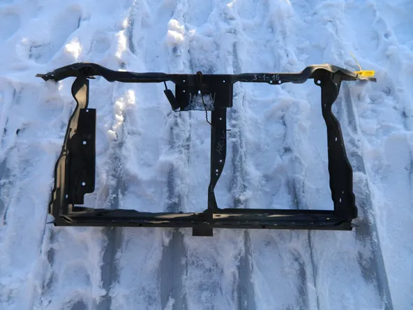 Рамка радиатора HONDA H-RV GH3 (Новый) 79780906