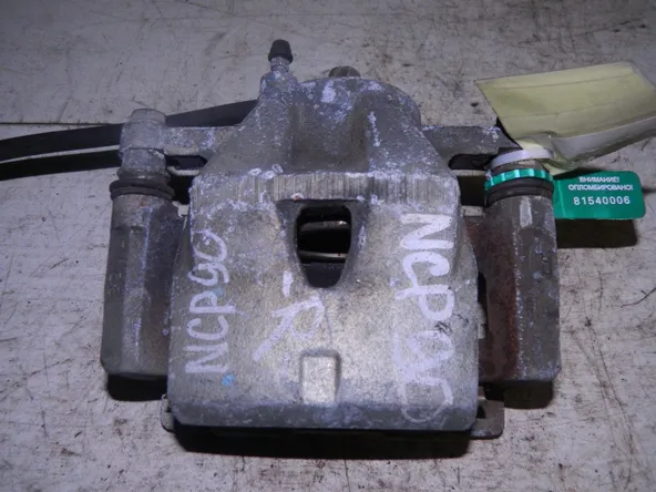 Суппорт TOYOTA YARIS NCP90 Перед Прав (Контрактный) 81540006