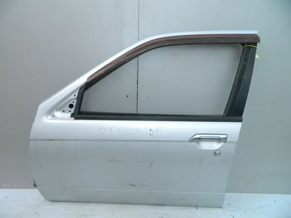 Дверь NISSAN BLUEBIRD U14 Перед Лев (Контрактный) 40951930 H01018E030