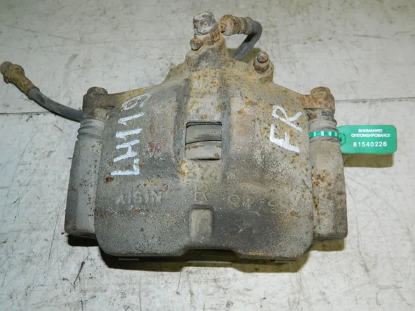 Суппорт TOYOTA HIACE LH119 Перед Прав (Контрактный) 81540226