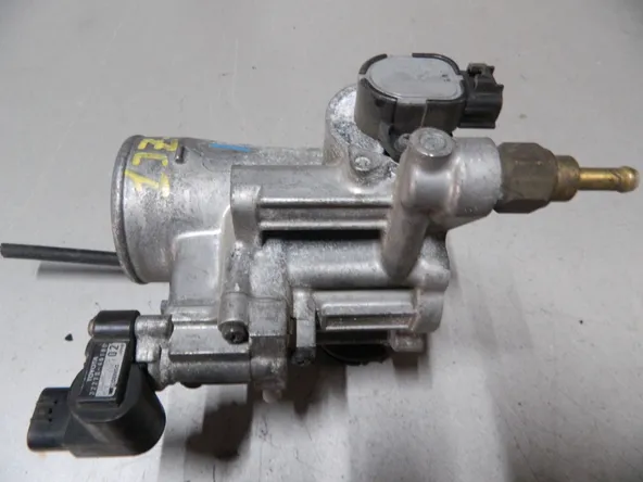 Дроссельная заслонка TOYOTA 1JZ (Контрактный) 79780292
