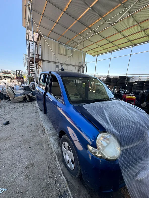 Крыло TOYOTA SIENTA NCP81 Перед Прав (Контрактный) 37025011