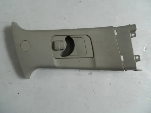 Обшивка стойки MITSUBISHI OUTLANDER XL CW Прав Верх (Контрактный) 7211A052HA