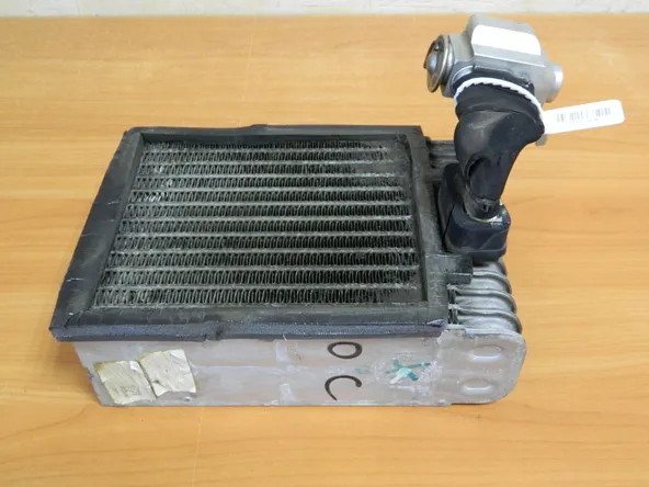 Испаритель кондиционера AUDI Q7 4L BAR (Б/У)