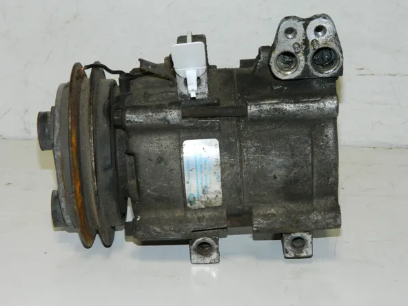Компрессор кондиционера HYUNDAI D4BA (Контрактный)