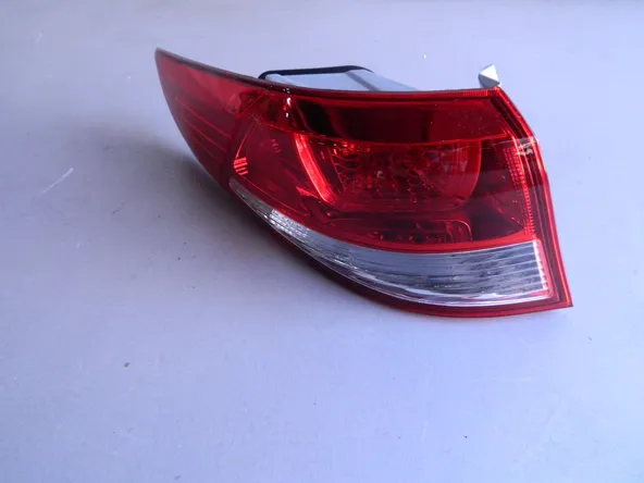 Фонарь JORDEN JH0315K2005AL KIA RIO 4 15- седан (наружный) Перед Лев 924014X500