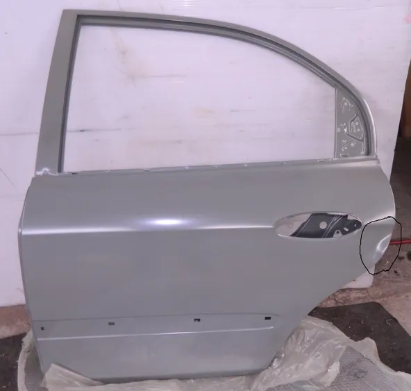Дверь HYUNDAI-KIA 770033C020 Задн. Лев. HYUNDAI SONATA 2004 УЦЕНКА