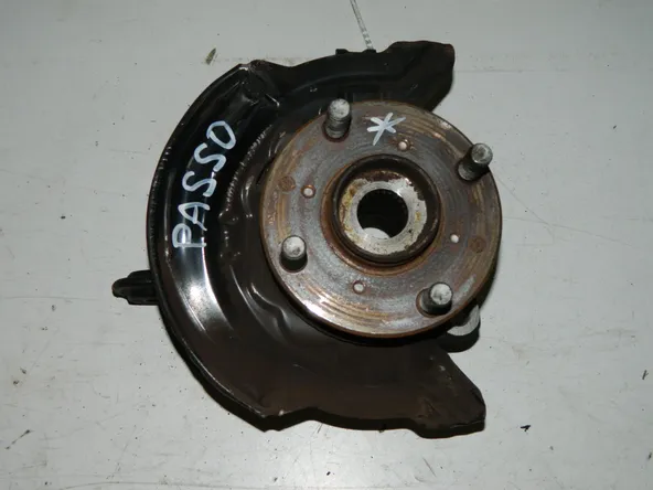 Ступица TOYOTA PASSO KGC10 Перед Прав (Контрактный) 45976368
