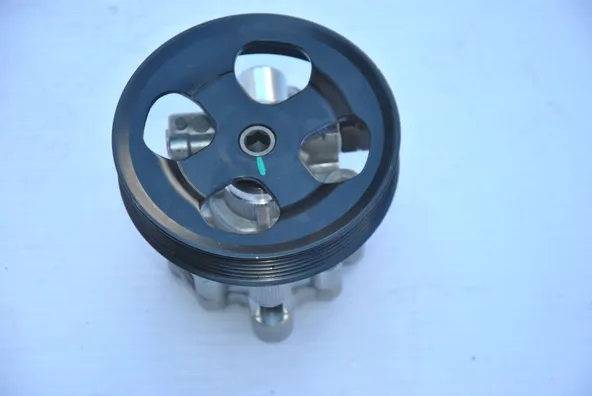 Насос ГУР GENERAL PARTS 4431060390 TOYOTA LAND CRUISER UZJ100 2002-2007