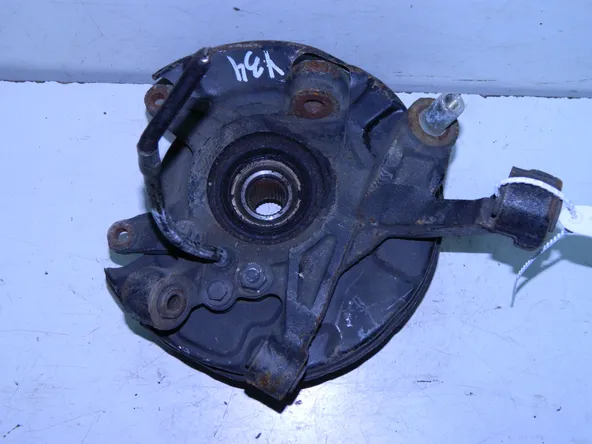 Ступица NISSAN GLORIA HY33 Зад Лев (Контрактный) 69586623