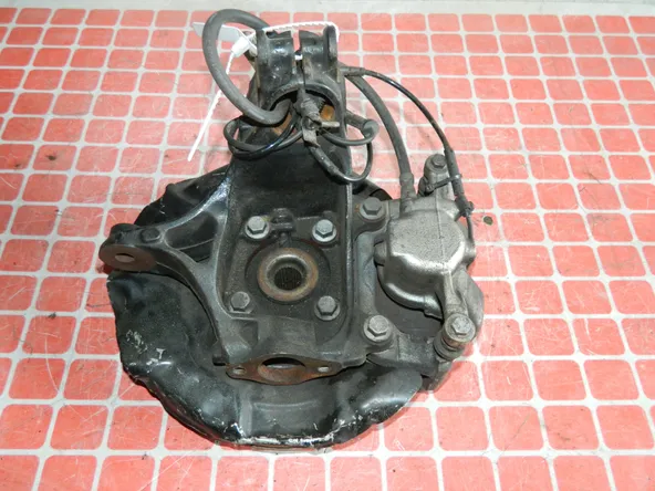 Ступица MINI COOPER R60 N47C Перед Лев (Контрактный) 45984736