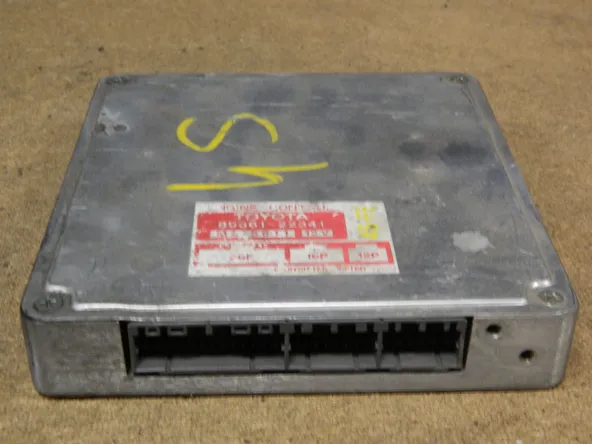 Блок управления ДВС TOYOTA MARK II 4SFE (Контрактный) 9627 8966122341