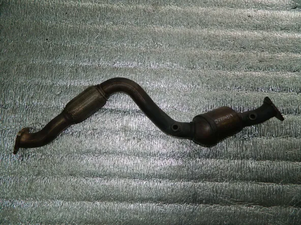 Катализатор VOLKSWAGEN TOUAREG 7L7 BHK (Контрактный) 27774613