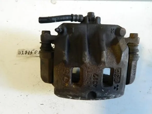 Суппорт SUBARU FORESTER SF5 Перед Лев (Контрактный)