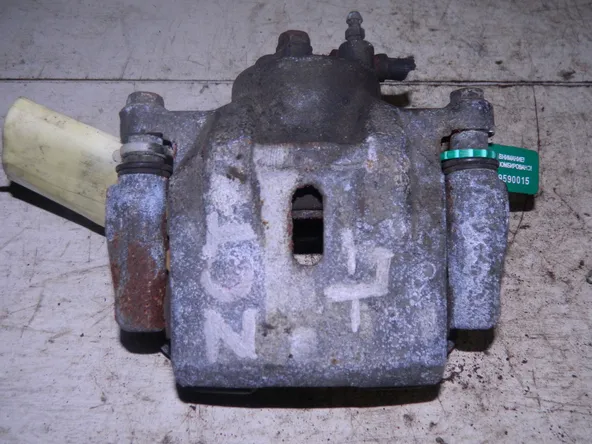 Суппорт TOYOTA OPA ZCT10 Перед Лев (Контрактный) 79590015